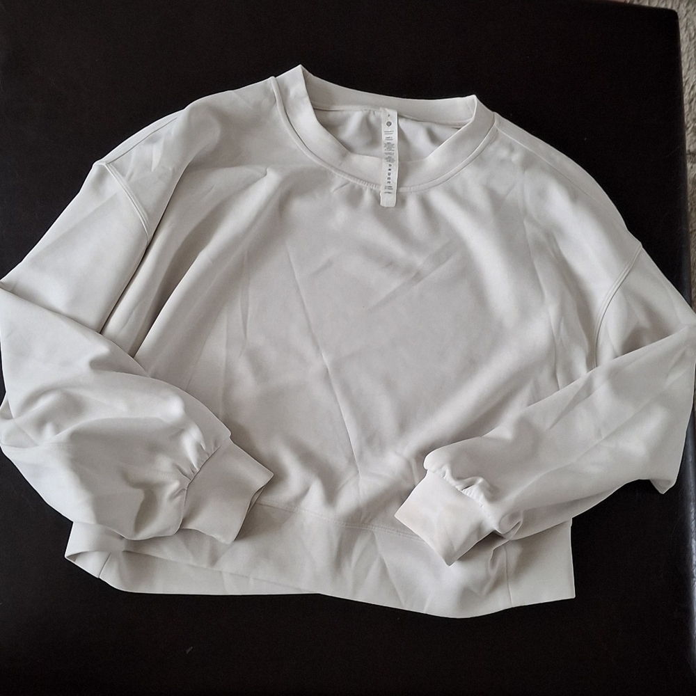 Lululemon Perfectly Oversized Cropped Crew Softstrem Bone Coloropal Size 8 NEW - Picture 7 of 7
